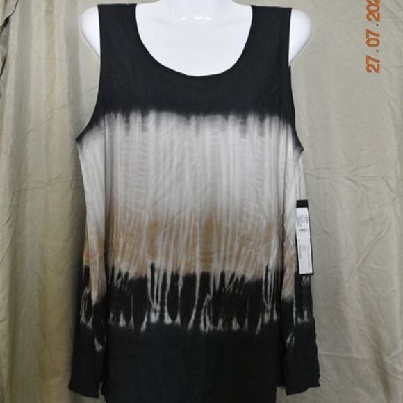 NWT Tribal Jeans Women's Med. Tank Top - Picture 1 of 5